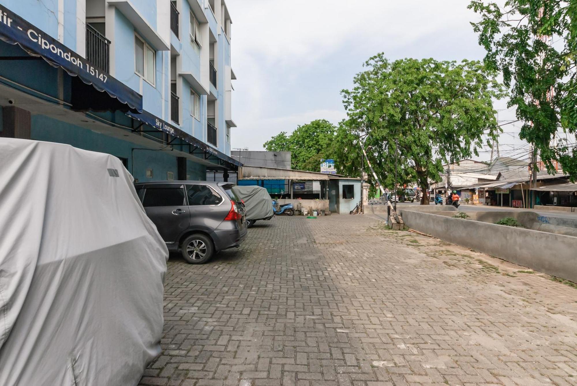 Reddoorz Near Mandaya Royal Hospital Puri Hotel ทังเกอรัง ภายนอก รูปภาพ