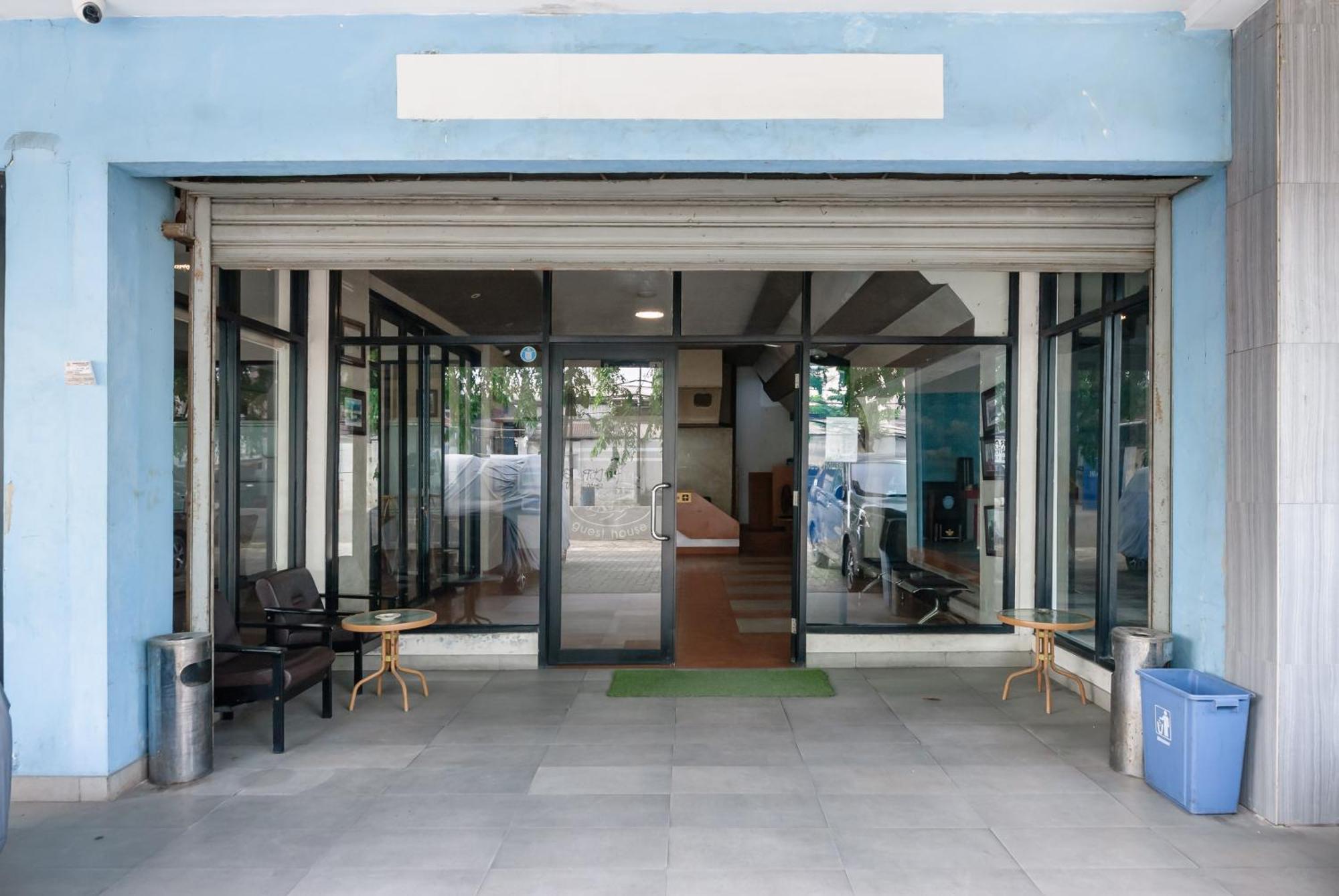 Reddoorz Near Mandaya Royal Hospital Puri Hotel ทังเกอรัง ภายนอก รูปภาพ