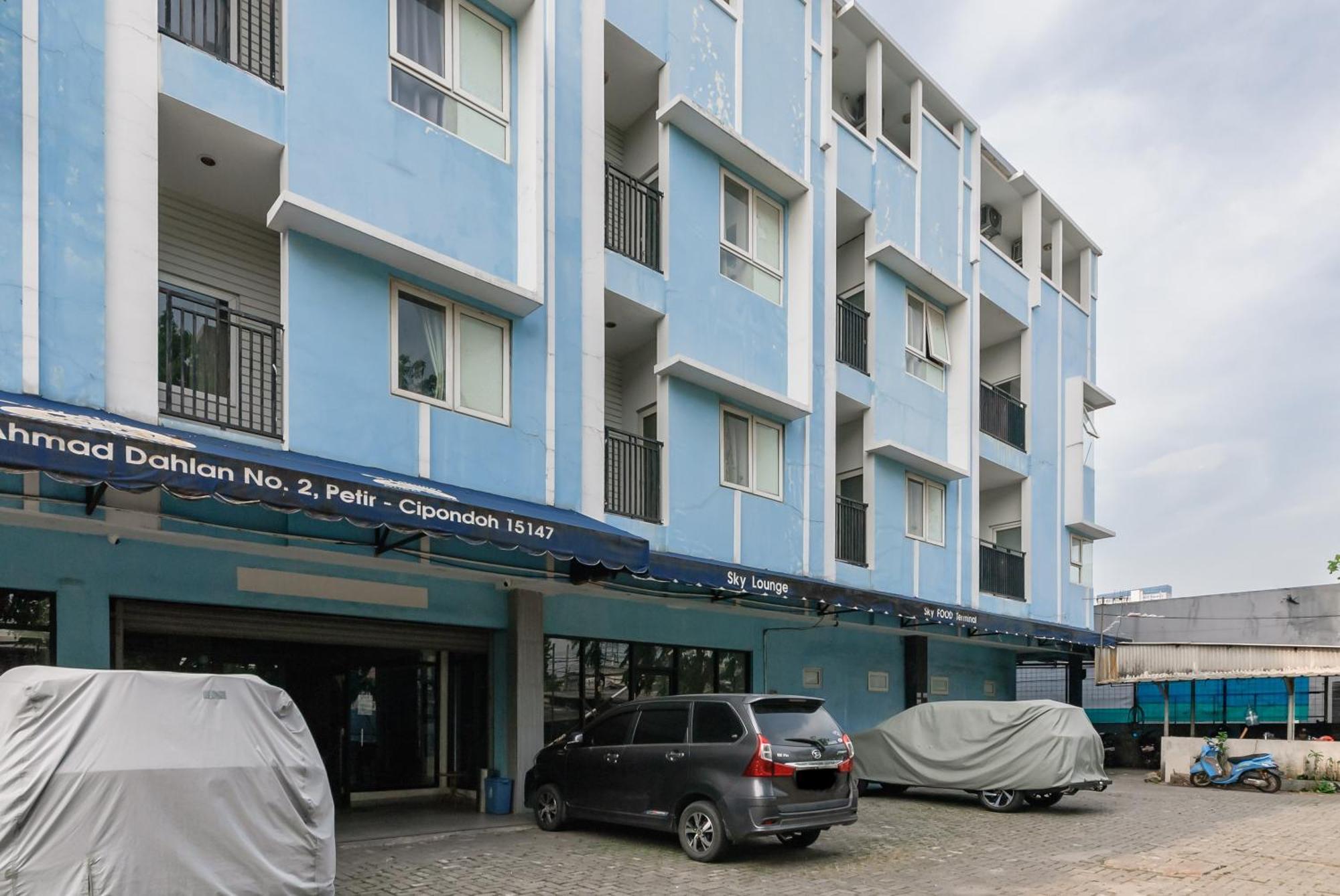 Reddoorz Near Mandaya Royal Hospital Puri Hotel ทังเกอรัง ภายนอก รูปภาพ
